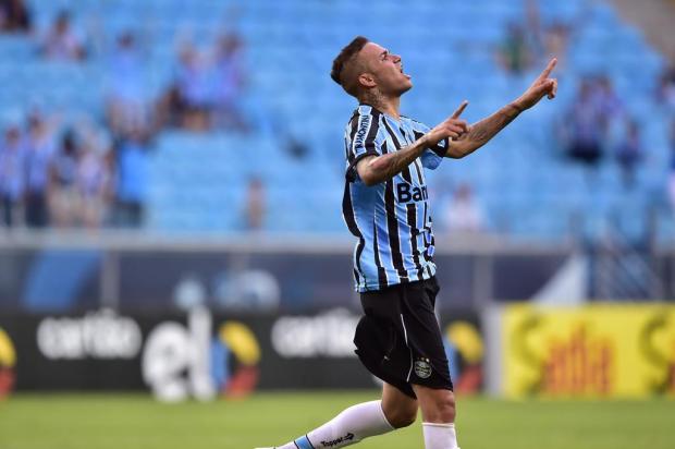 Diogo Olivier: Grêmio não quis vender Luan e Wallace
