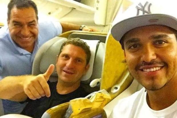 FOTO: Marcelo Moreno viaja para jogar na China