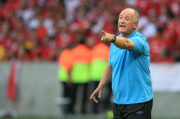 Felipão projeta retornos de Pedro Geromel e de Ramiro ao Grêmio