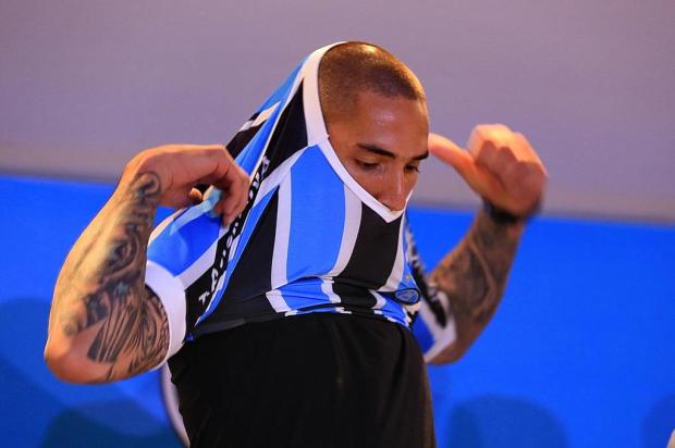 Luiz Zini Pires: Família Rodríguez não dá certo no Grêmio