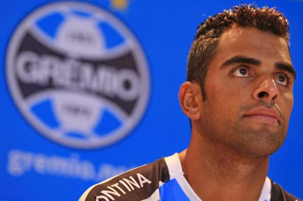 Luiz Zini Pires: Maicon é a melhor contratação do Grêmio em 2015