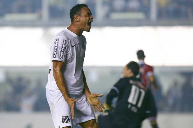 Empresário nega oferta do Grêmio ao centroavante Ricardo Oliveira