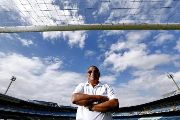 Maior artilheiro da história do Grêmio diz que Braian não deveria ser titular no Gre-Nal