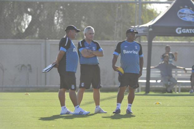 Pedro Ernesto: Grêmio acerta ao apostar em uma comissão técnica permanente