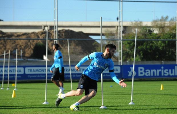 Grêmio preserva jogadores em treino físico no CT Luiz Carvalho