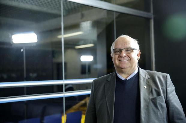 Cacalo: atleta precisa dialogar com o clube