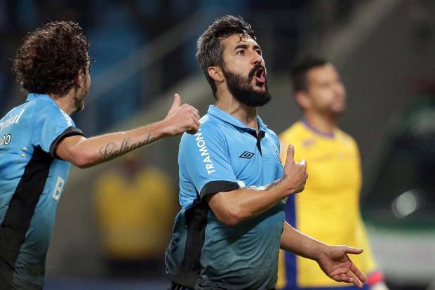 Wianey Carlet: Roger buscou o Grêmio das trevas e o colocou no G-4