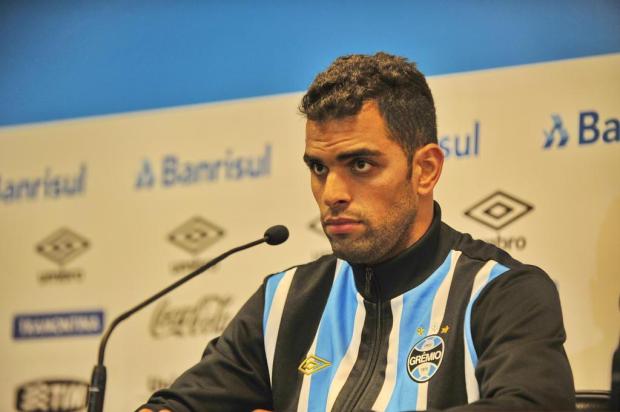 Novo capitão do Grêmio, Maicon promete diálogo: Meu estilo é o de conversar