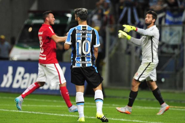 Douglas exalta os cinco gols do Grêmio: Era a tecla que todo mundo batia