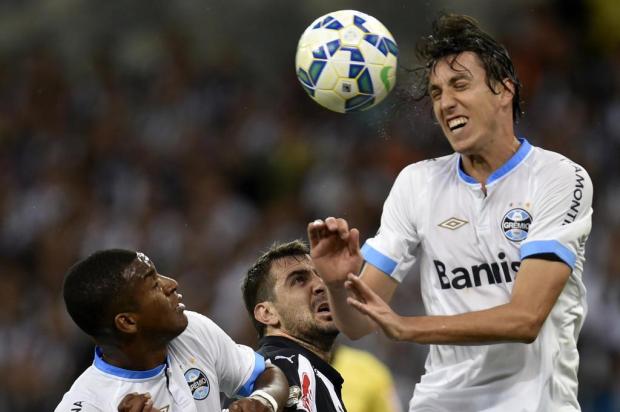 Romildo exalta atuações do Grêmio: Não estamos colhendo as vitórias de graça