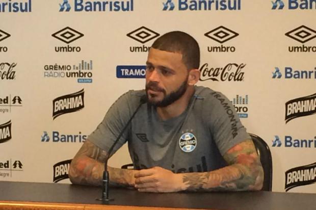 Edinho aposta em treino mental e diz que o Grêmio confia em vitória