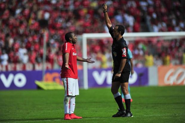 Luiz Zini Pires: a polêmica sem fim entre jogadores e árbitros no Brasileirão