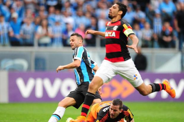Roger vê jogo equilibrado e elogia segundo tempo do Grêmio: Mudanças nos deram vantagem