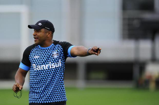 Lista para Roger Machado: Zero Hora sugere 10 atacantes ao Grêmio