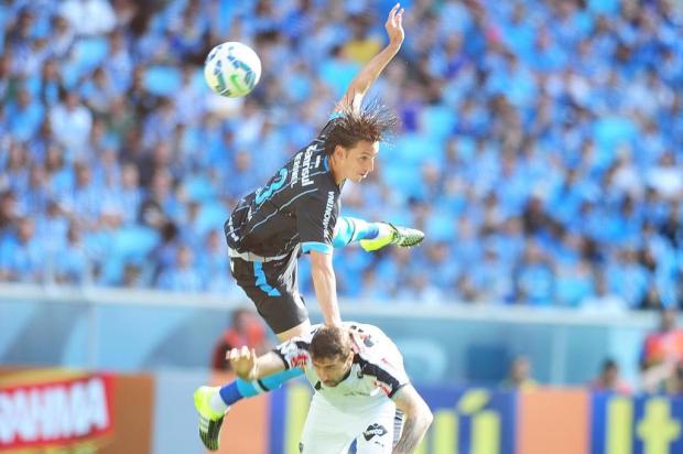 Grêmio tem semana para agilizar renovações no grupo de Roger