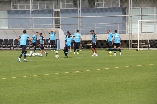 Roger projeta Libertadores e não escolhe adversário na fase de grupos