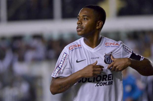 Poder de finalização e passagem apagada pela China: qual o Robinho que pode chegar ao Grêmio