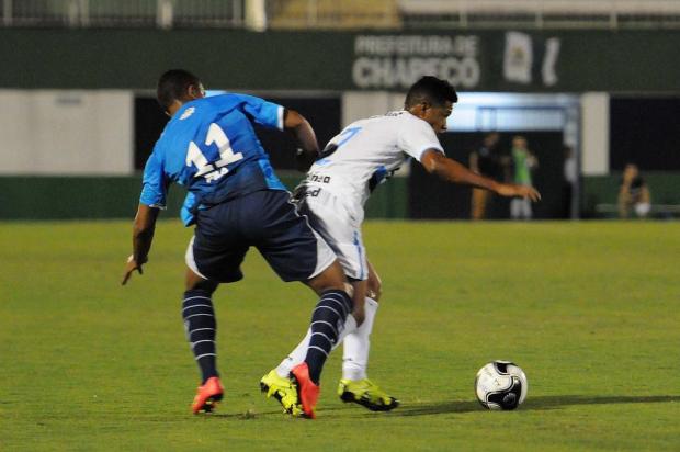 Era o Bobô para pegar a bola, afirma Roger Machado sobre pênalti desperdiçado