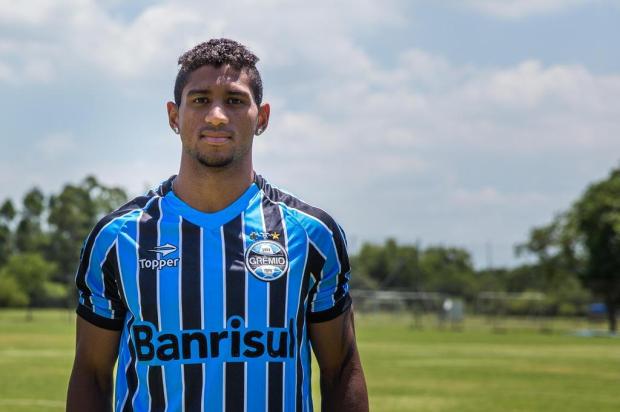 Morte de Canavarros surpreende os clubes por ausência de histórico de problemas físicos