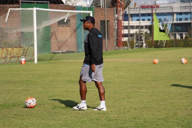 Grêmio trabalha passes e lançamentos para minimizar efeitos da altitude