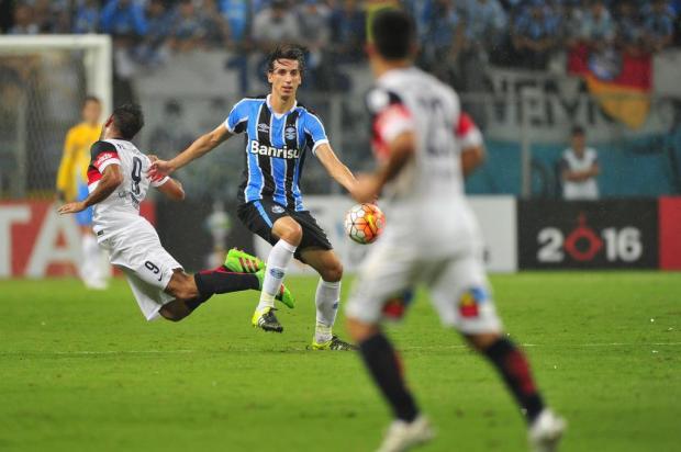 Grêmio fica no empate em 1 a 1 com o San Lorenzo em casa