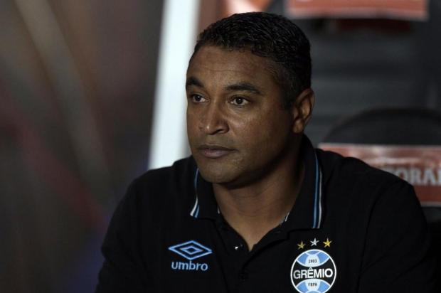 Leonardo Oliveira: Roger ganha 25 dias para repor o Grêmio nos trilhos