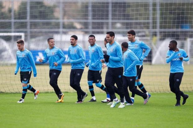 Grêmio faz último treino antes do jogo contra a Ponte Preta