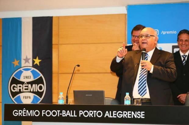 José Augusto Barros: Pacote animador