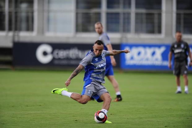 Cacalo: Hora de mostrar a força do elenco