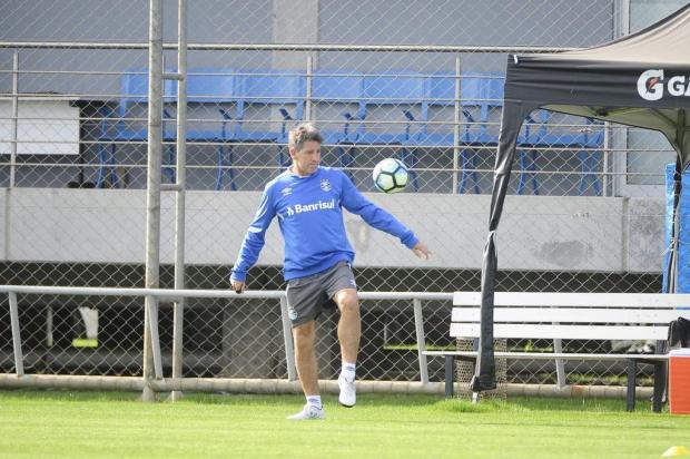 Sugiro a criação da escola de futebol Portaluppi