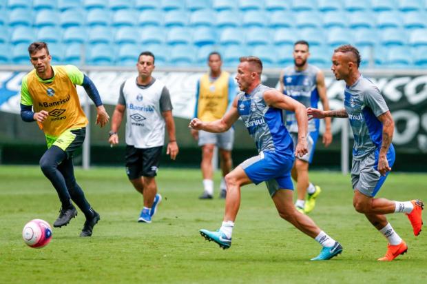 Após 98 dias fora, Arthur é o grande reforço do Grêmio contra o São Paulo-RG