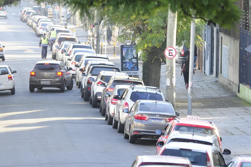 Como será a vacinação para pessoas de 38 anos ou mais em Porto Alegre nesta quinta-feira - Vimarsana News